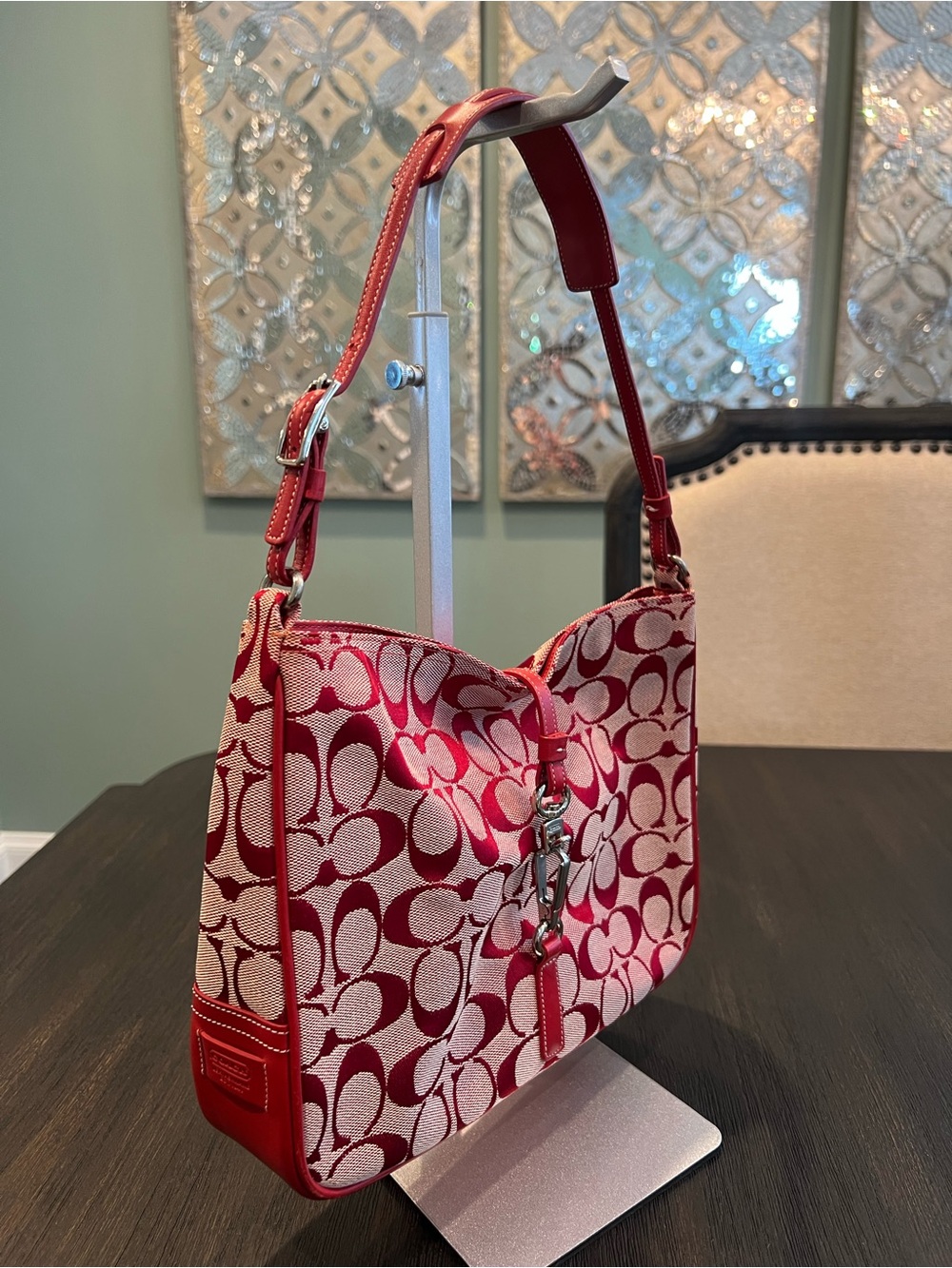 Coach Hamptons Red Signature Canvas Leather Shoulder Bag Turn Lock D1K-6091